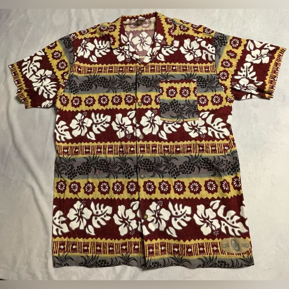 U-TRAU men’s size XL made in USA lightweight Hawaiian style shirt OU patch